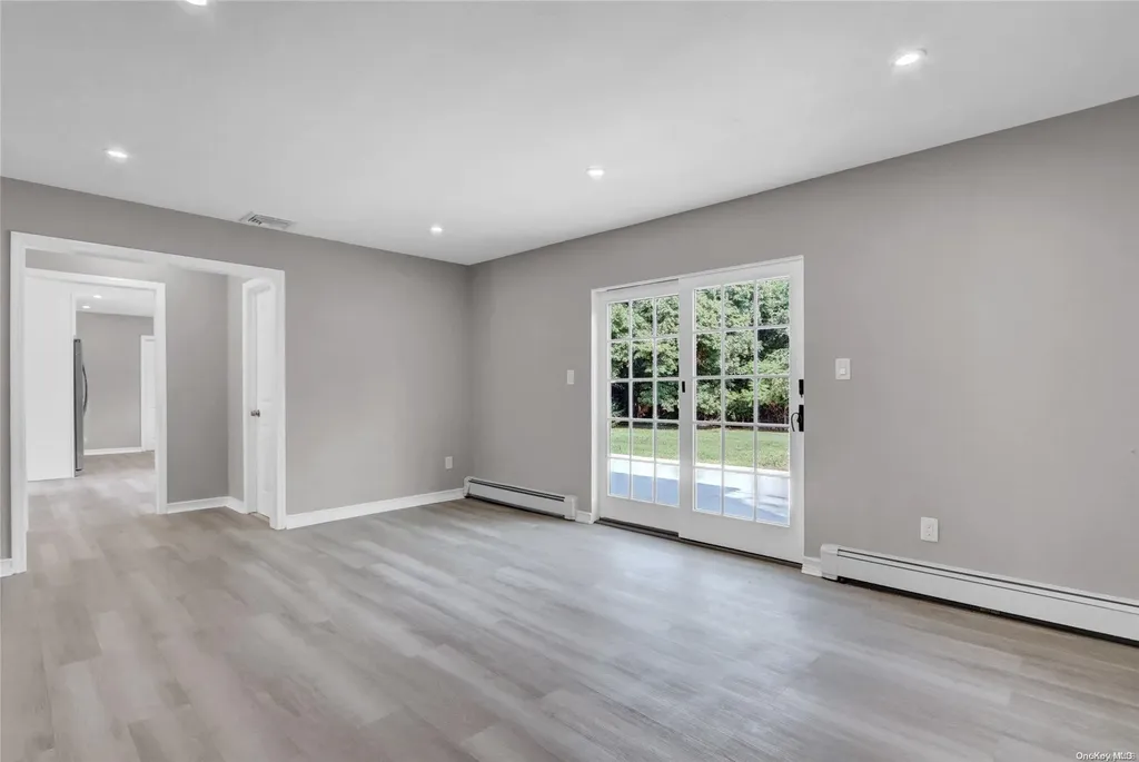 5 Hemlock Road Mount Sinai NY 11766