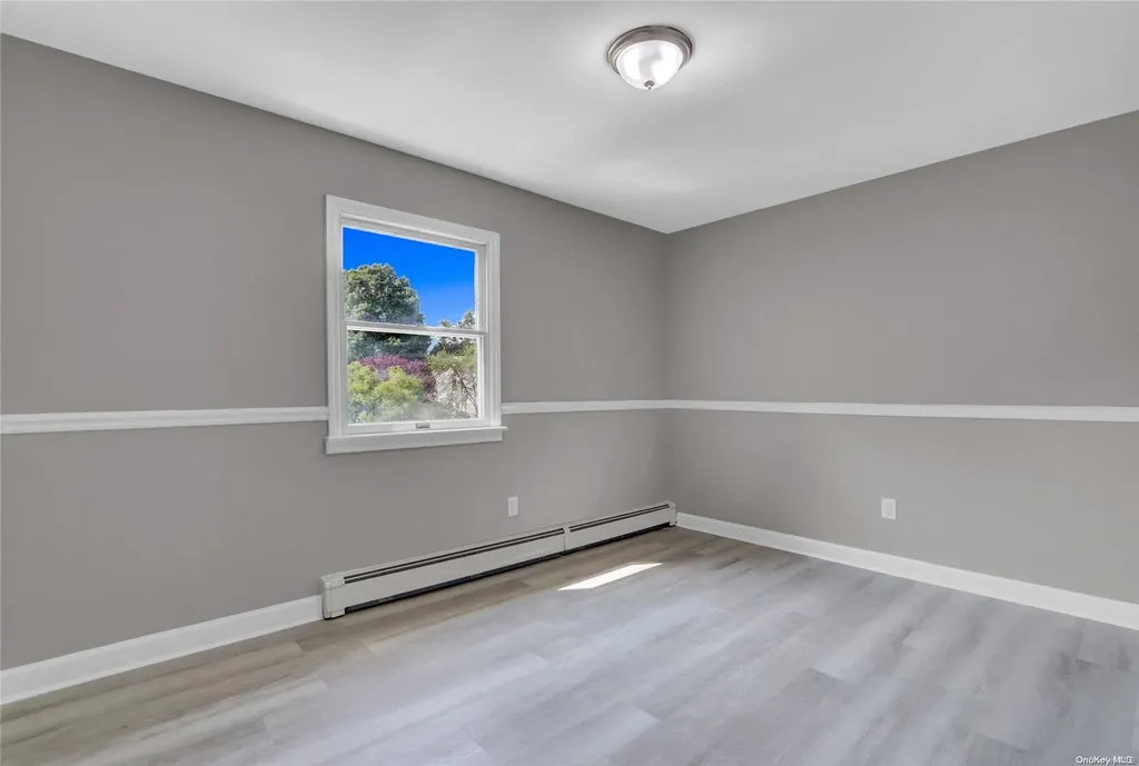 5 Hemlock Road Mount Sinai NY 11766
