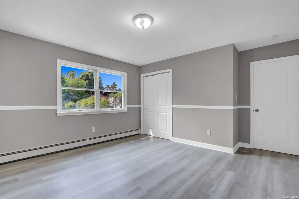 5 Hemlock Road Mount Sinai NY 11766