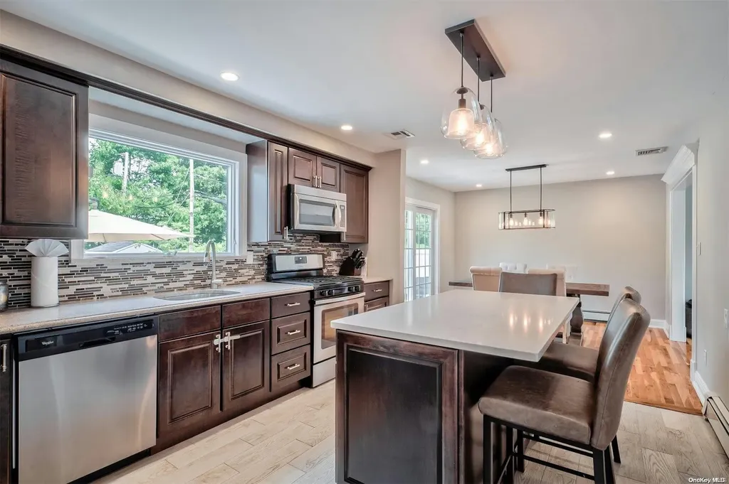53 Copperbeech Road Saint James NY 11780