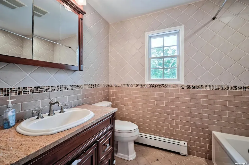 53 Copperbeech Road Saint James NY 11780