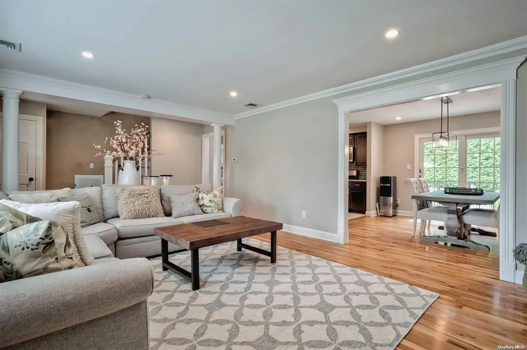 53 Copperbeech Road Saint James NY 11780