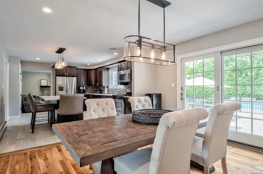 53 Copperbeech Road Saint James NY 11780