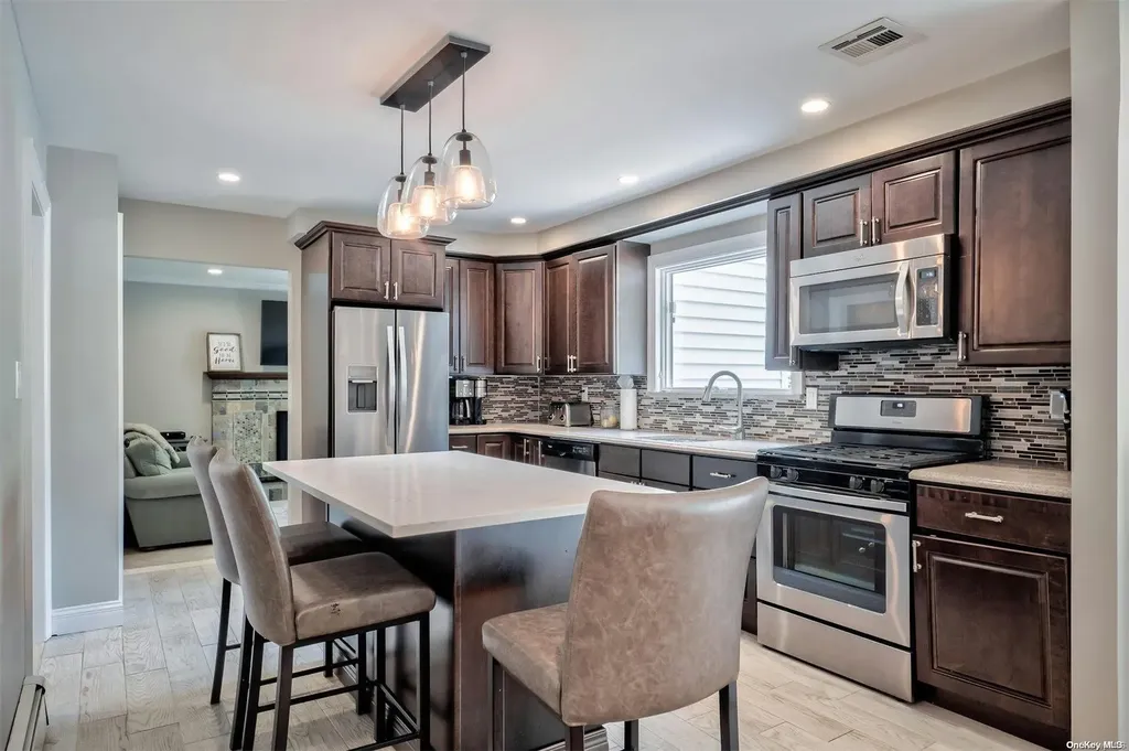 53 Copperbeech Road Saint James NY 11780