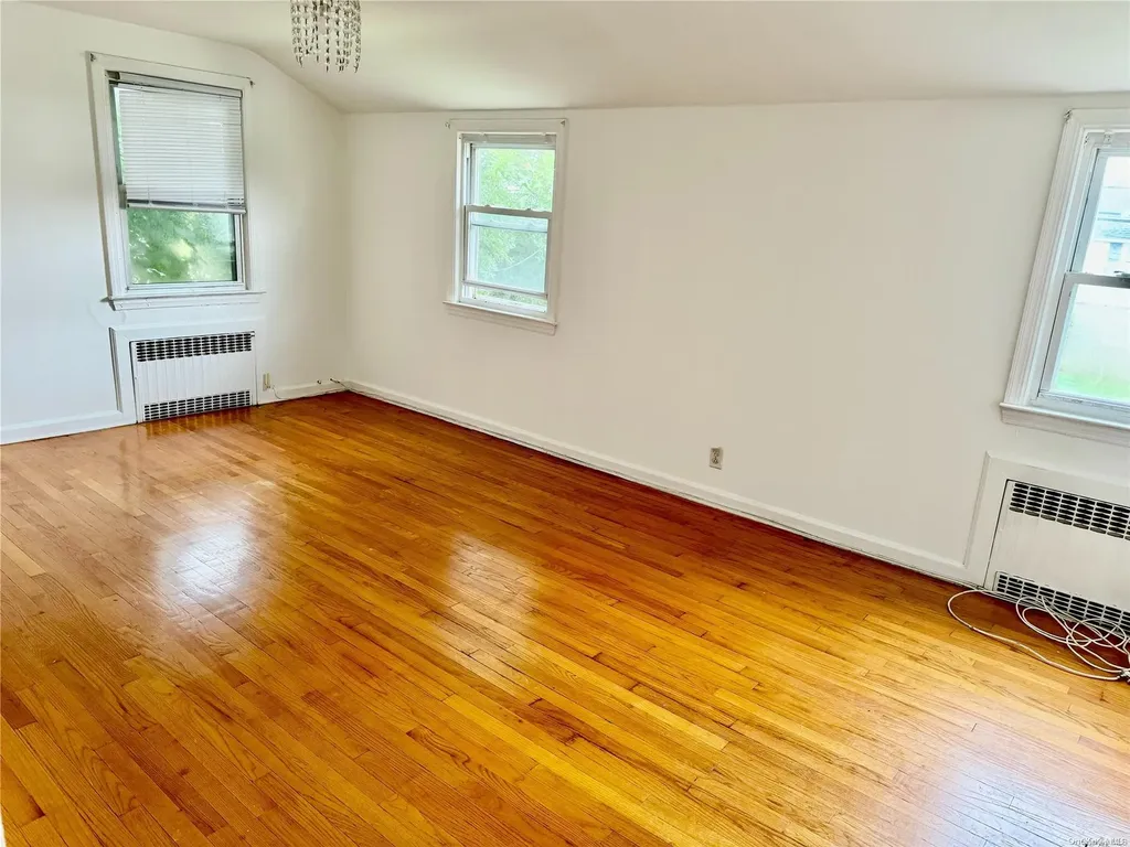 114 Duncan Road Hempstead NY 11550
