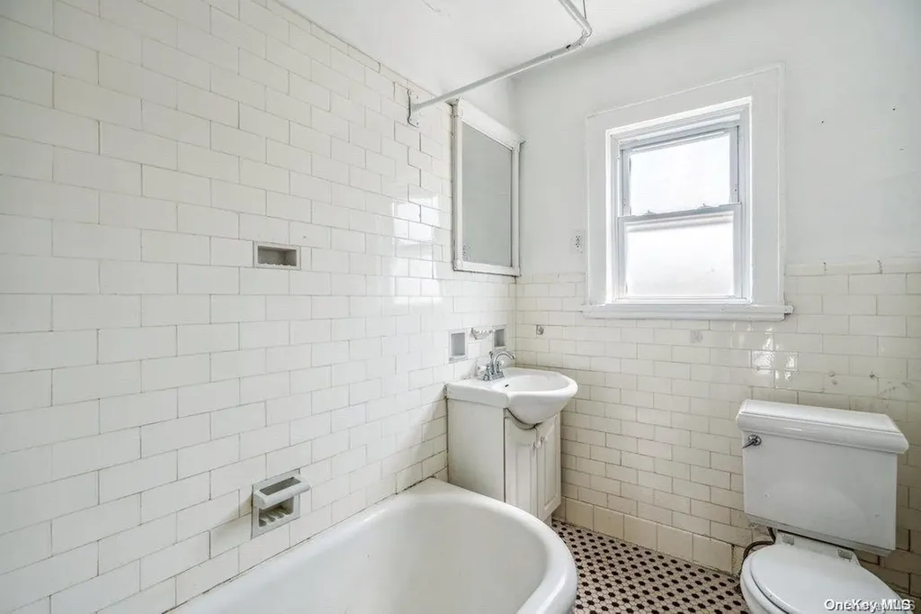 588 Merrick Road Lynbrook NY 11563