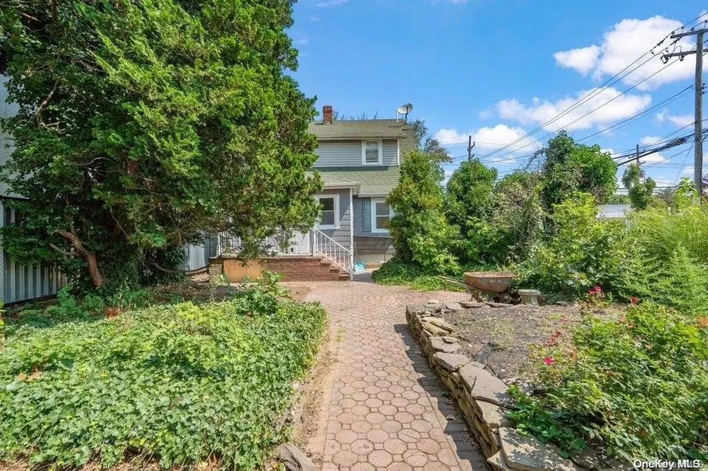 588 Merrick Road Lynbrook NY 11563