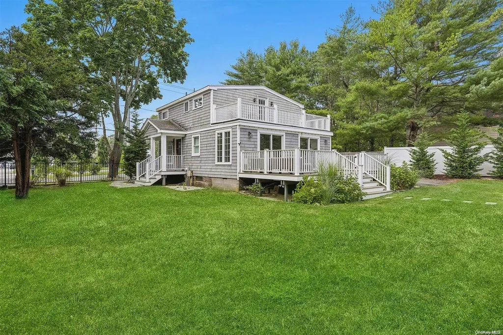 310 Montauk Highway Westhampton Beach NY 11978