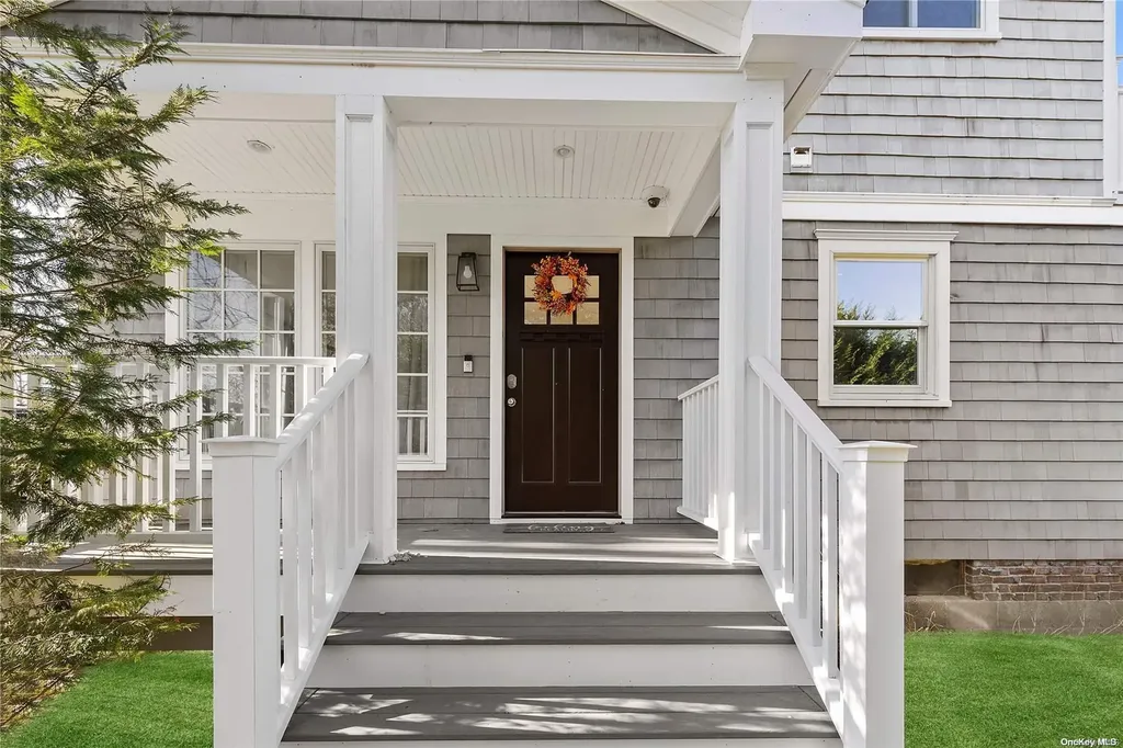 310 Montauk Highway Westhampton Beach NY 11978