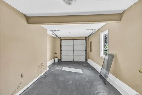 36 Appel Drive E Shirley NY 11967