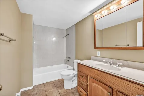 36 Appel Drive E Shirley NY 11967