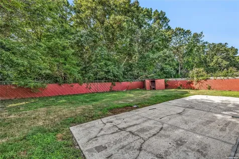 36 Appel Drive E Shirley NY 11967