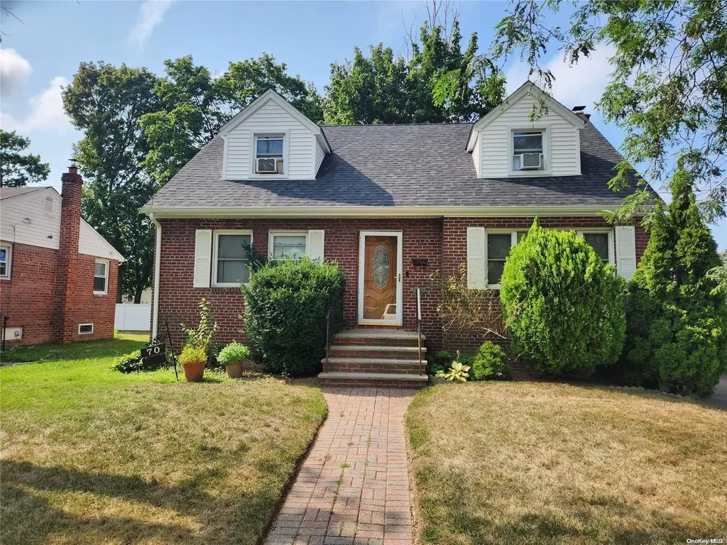 70 Jefferson Avenue Roosevelt NY 11575