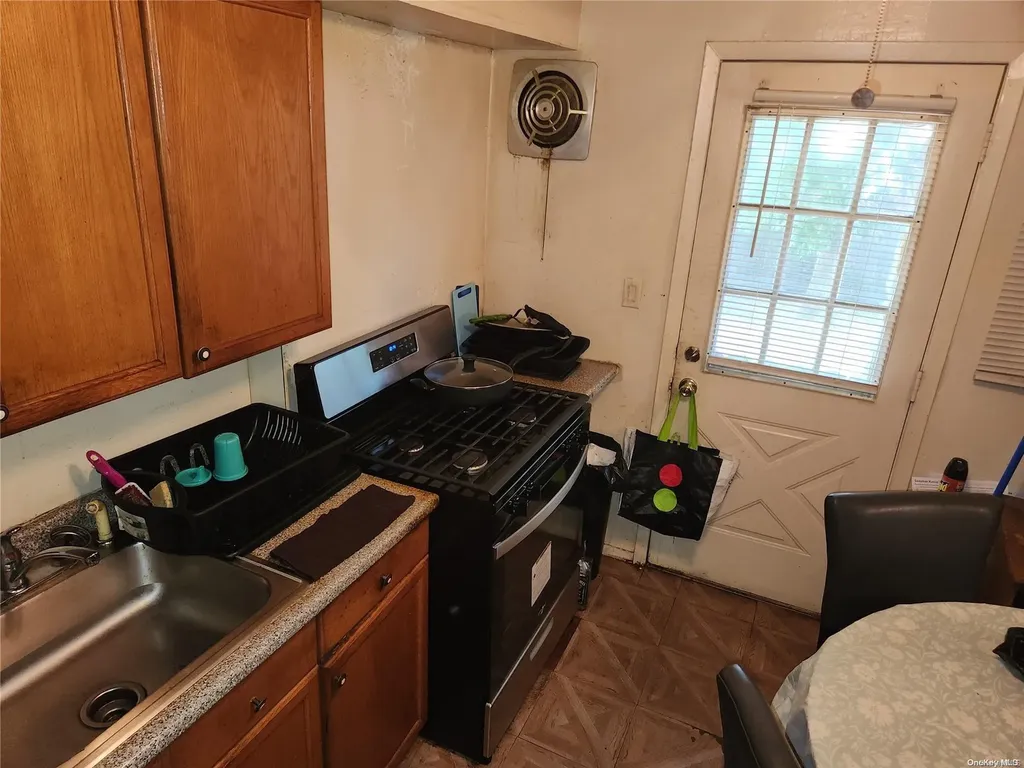 70 Jefferson Avenue Roosevelt NY 11575