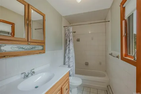 117 S Evergreen Drive Selden NY 11784