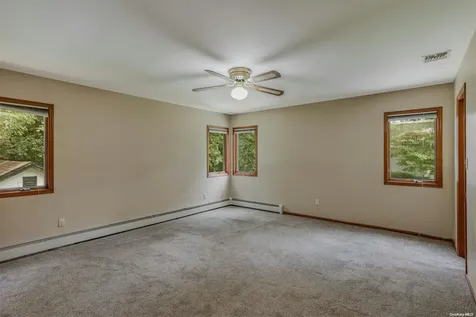 117 S Evergreen Drive Selden NY 11784