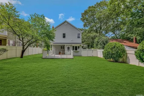 117 S Evergreen Drive Selden NY 11784