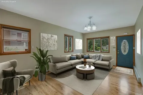 117 S Evergreen Drive Selden NY 11784