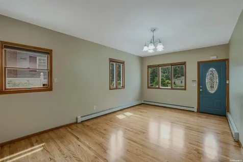 117 S Evergreen Drive Selden NY 11784