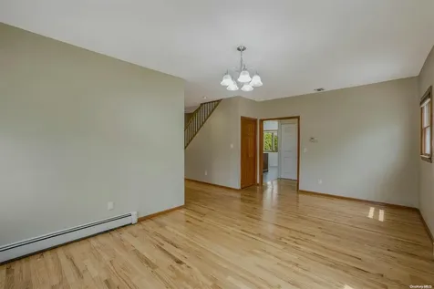 117 S Evergreen Drive Selden NY 11784