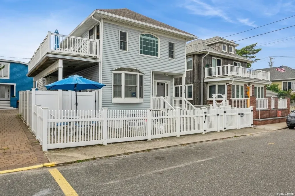 7 Delaware Avenue Long Beach NY 11561