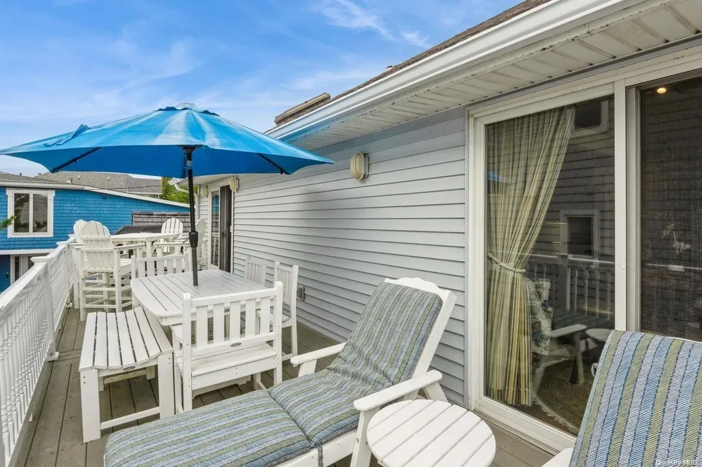 7 Delaware Avenue Long Beach NY 11561