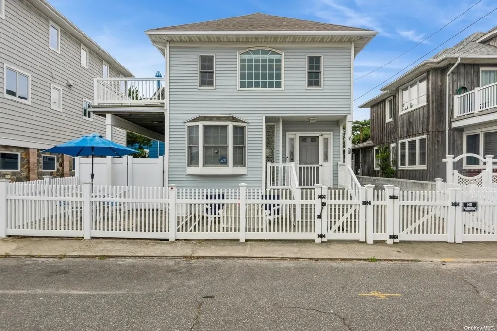 7 Delaware Avenue Long Beach NY 11561