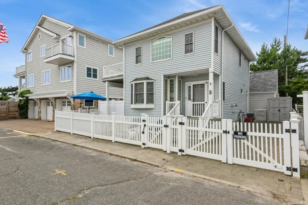 7 Delaware Avenue Long Beach NY 11561