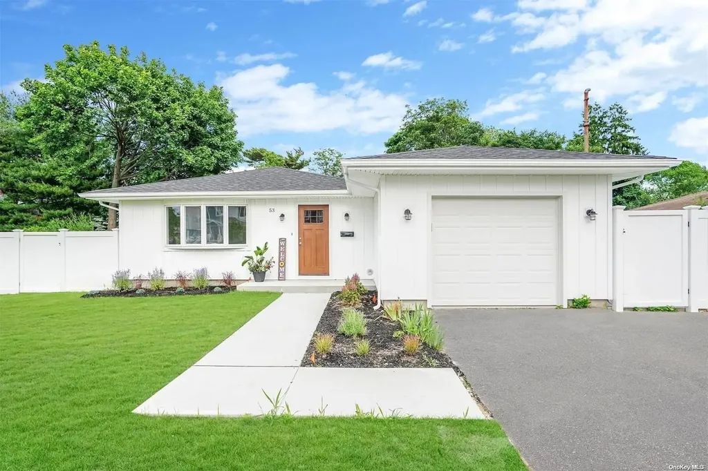 53 Lee Avenue Patchogue NY 11772