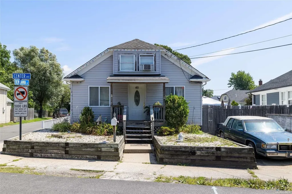 45 Center Avenue Bay Shore NY 11706