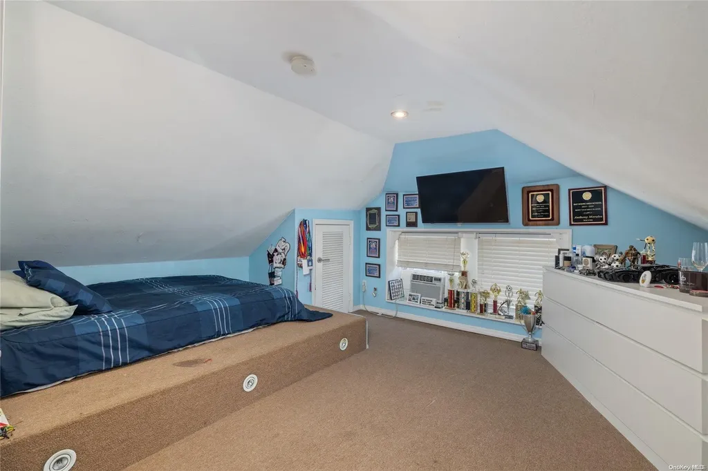 45 Center Avenue Bay Shore NY 11706