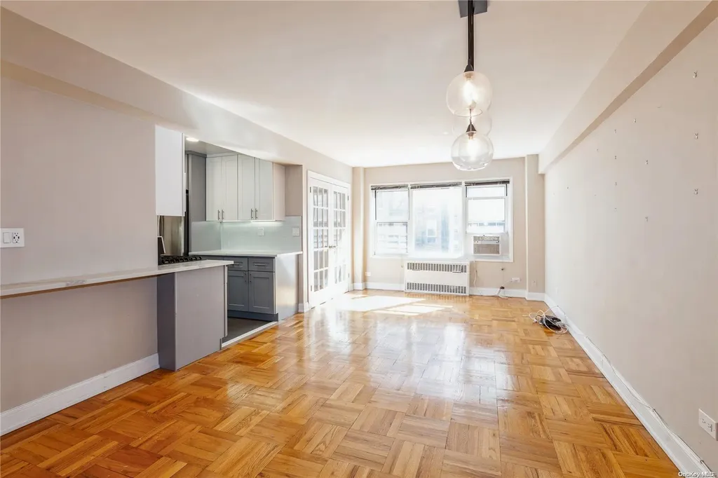 110-20 71st Road Forest Hills NY 11375
