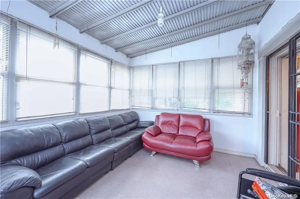 1995 E 28th Street Brooklyn NY 11229