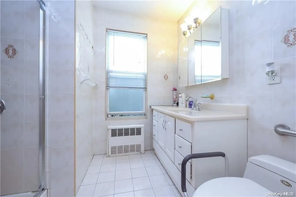 1995 E 28th Street Brooklyn NY 11229