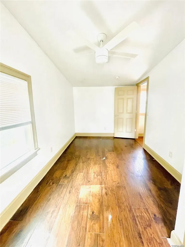 13 Hamilton Road Mastic Beach NY 11951