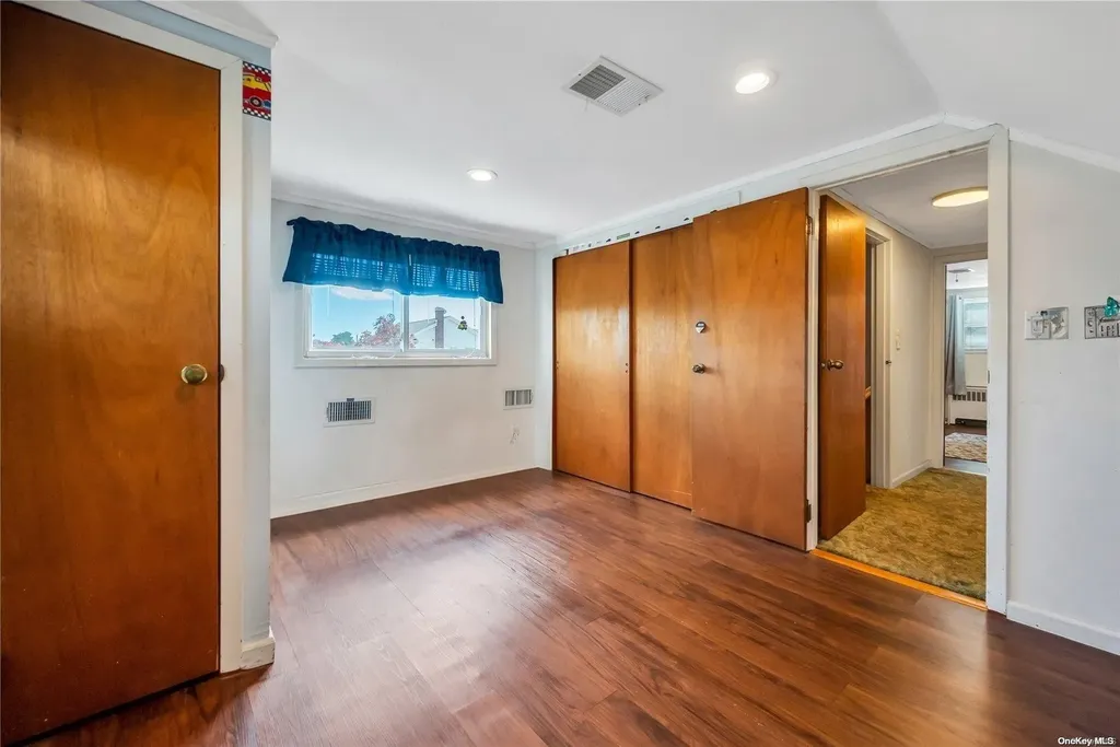 46 Grant Avenue Bethpage NY 11714