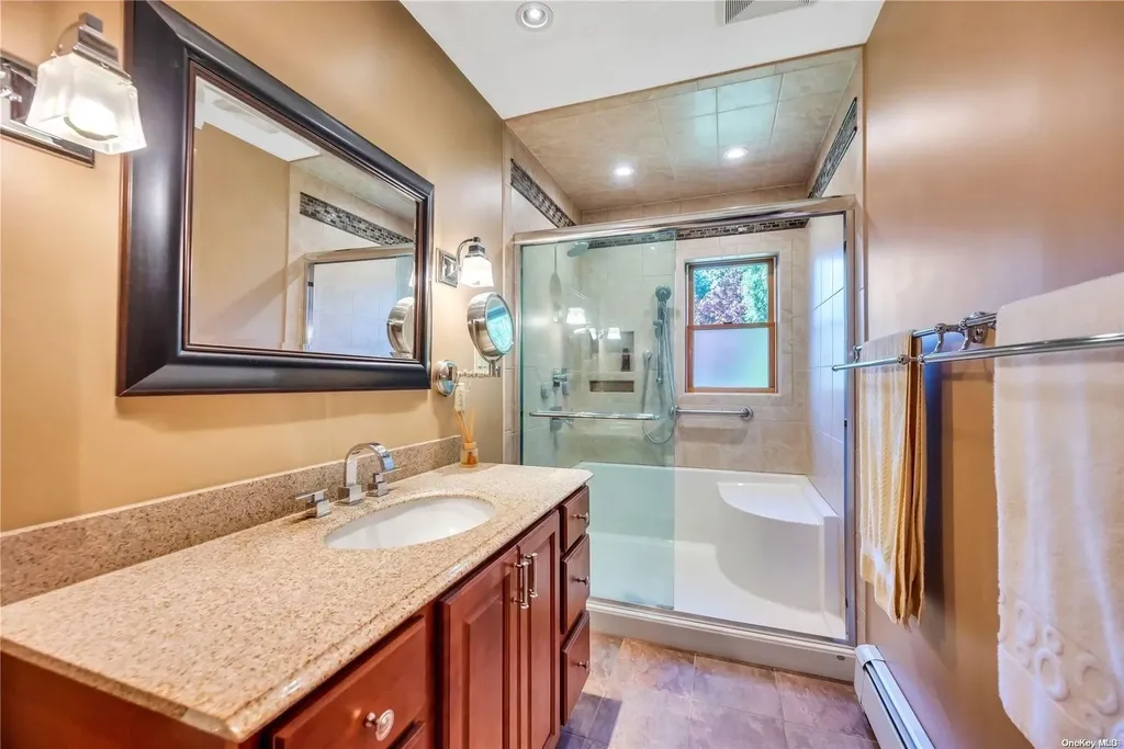 46 Grant Avenue Bethpage NY 11714