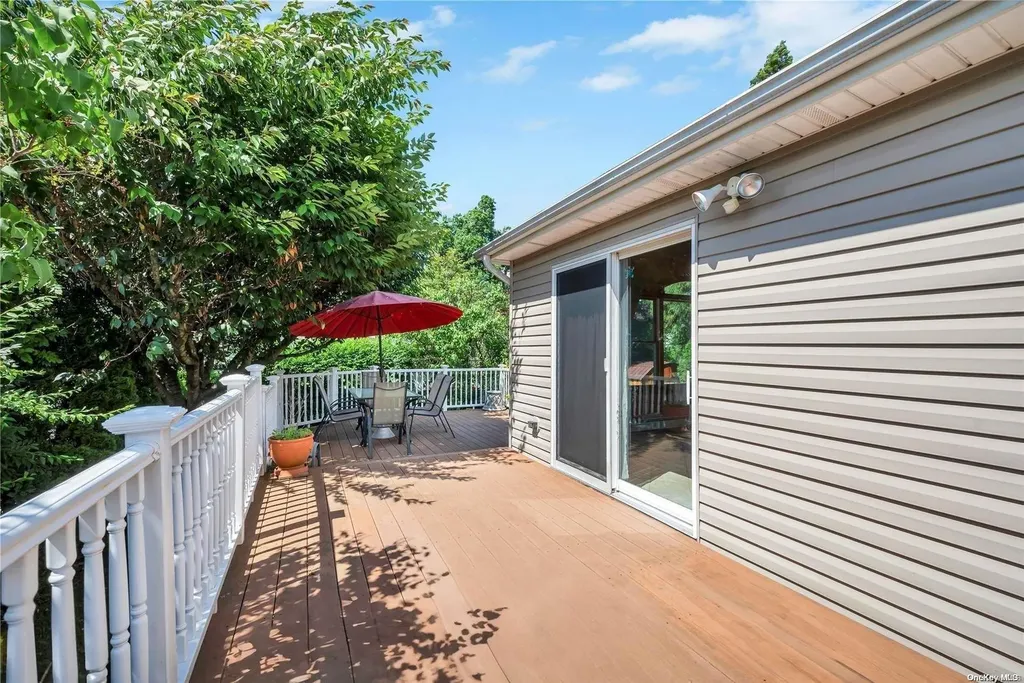 46 Grant Avenue Bethpage NY 11714