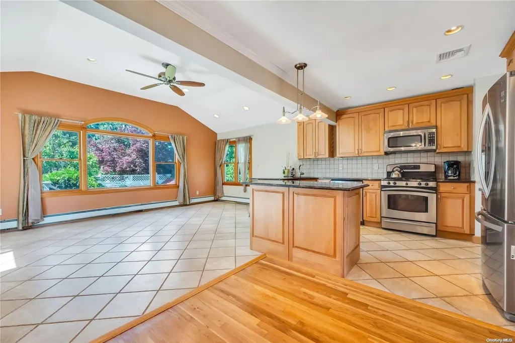 46 Grant Avenue Bethpage NY 11714
