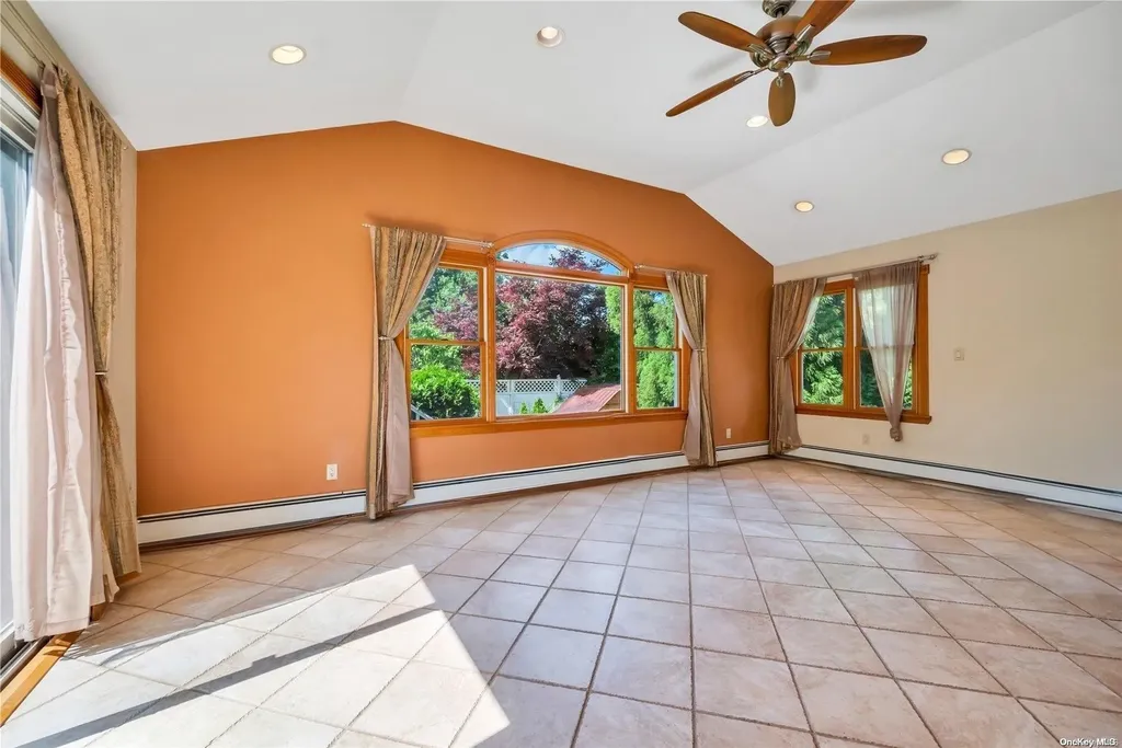 46 Grant Avenue Bethpage NY 11714