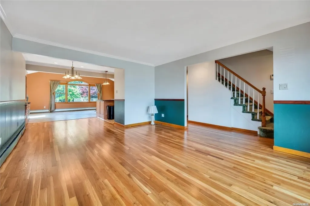 46 Grant Avenue Bethpage NY 11714
