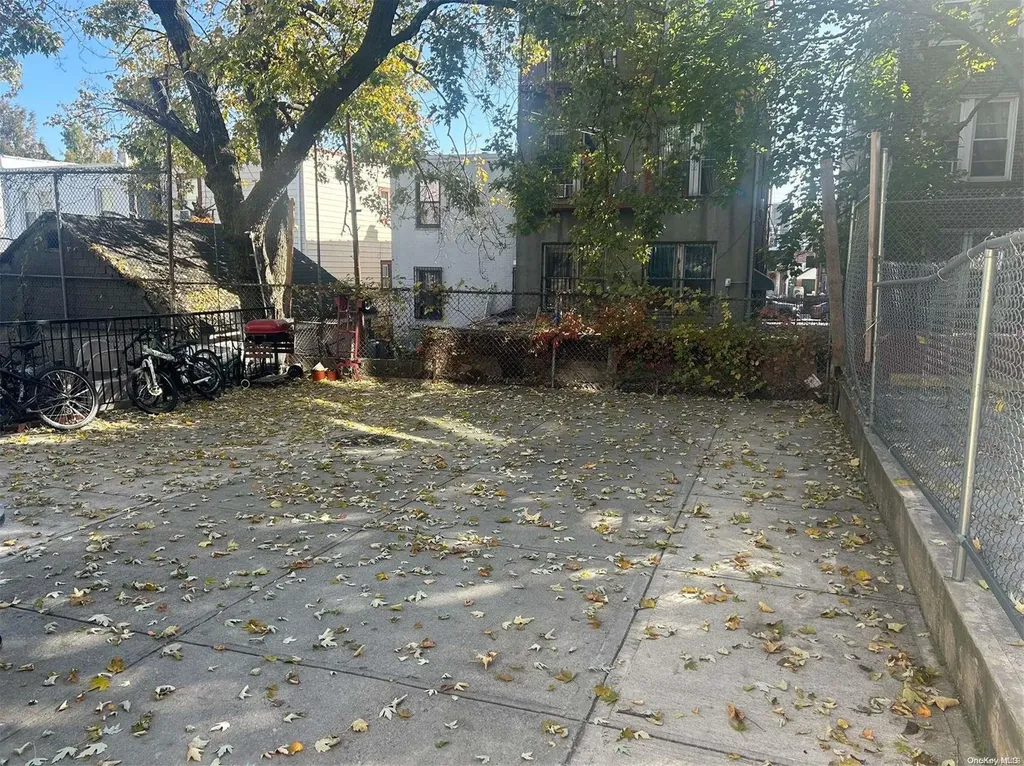 108-42 41st Avenue Corona NY 11368