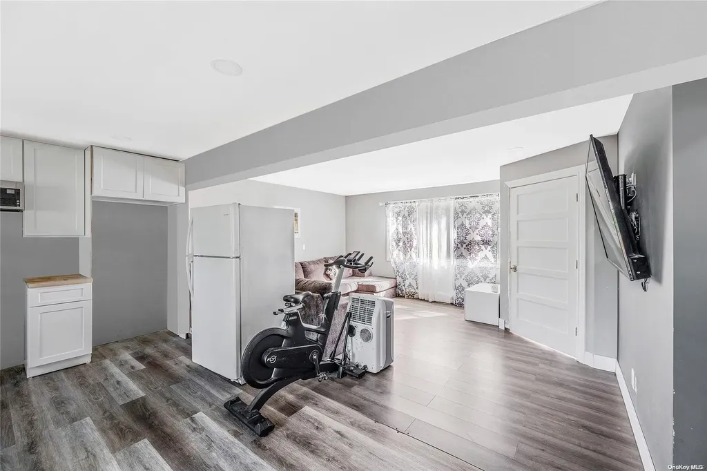 6 Bogota Road Mastic Beach NY 11951