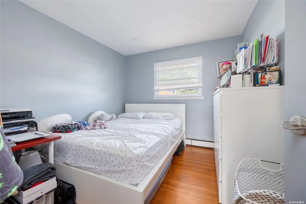 4 Taft Avenue Bethpage NY 11714