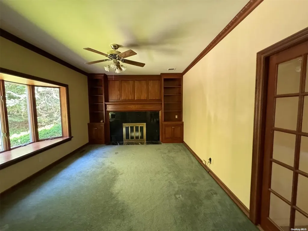 108 Harbor Road Saint James NY 11780