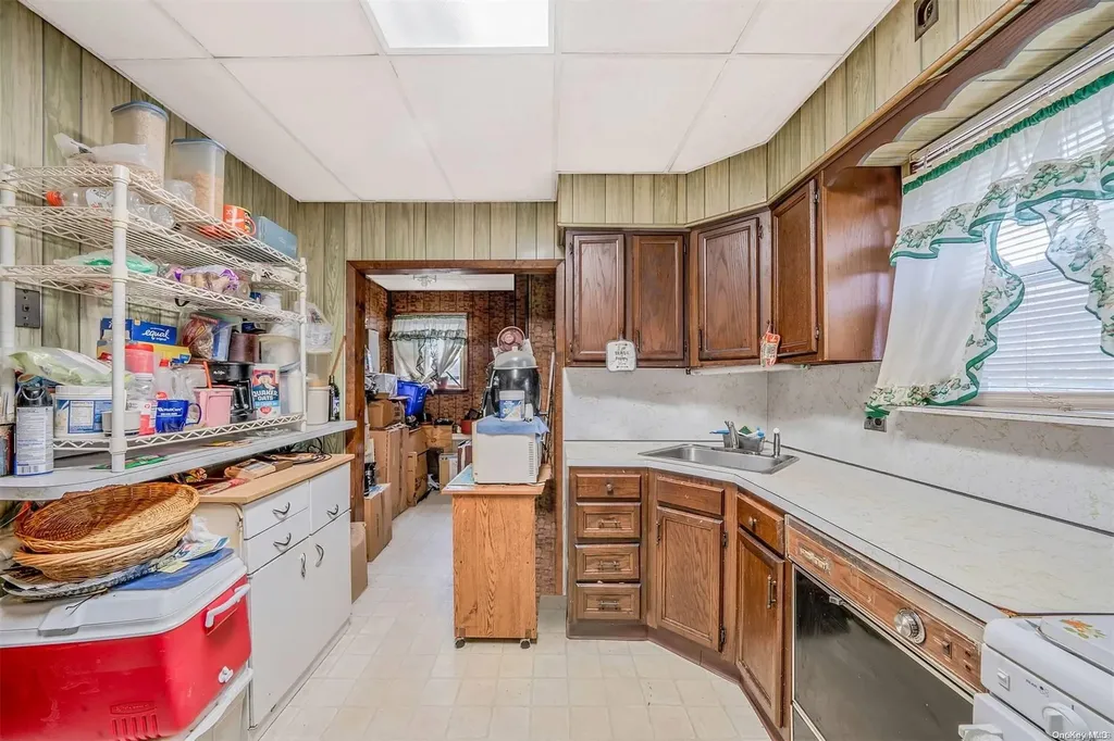 132 E Clinton Avenue Roosevelt NY 11575