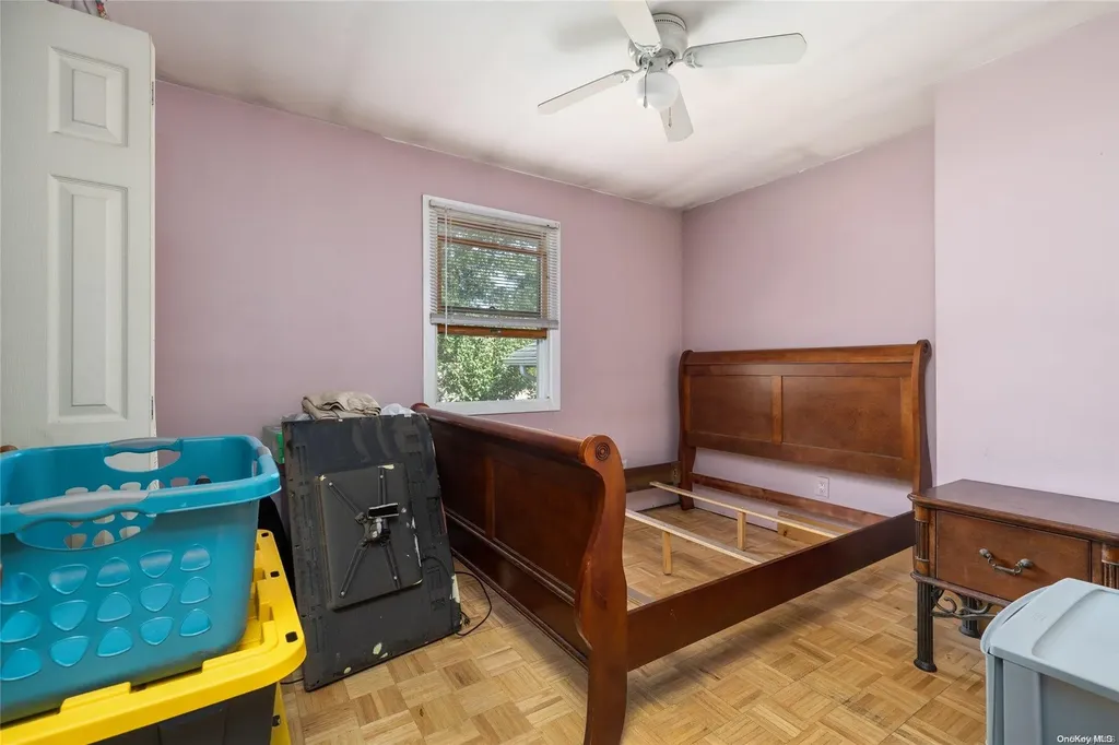 183 Beaver Drive Mastic Beach NY 11951
