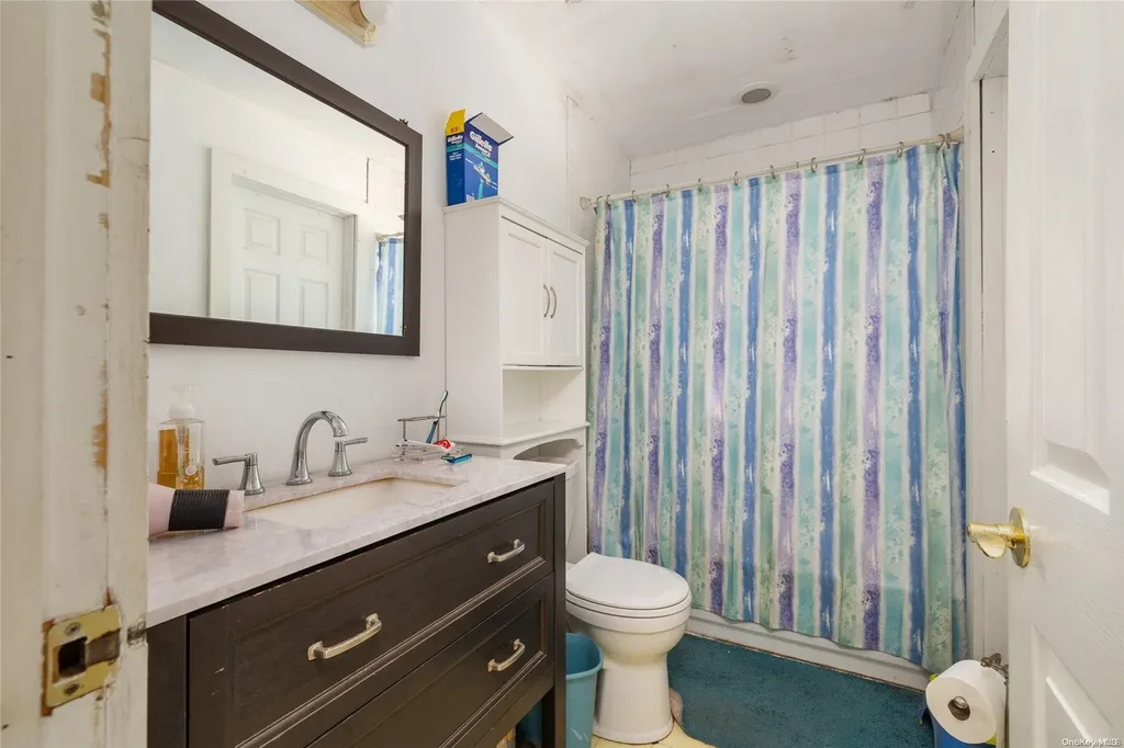 183 Beaver Drive Mastic Beach NY 11951