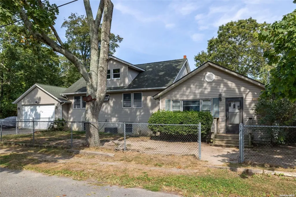 183 Beaver Drive Mastic Beach NY 11951
