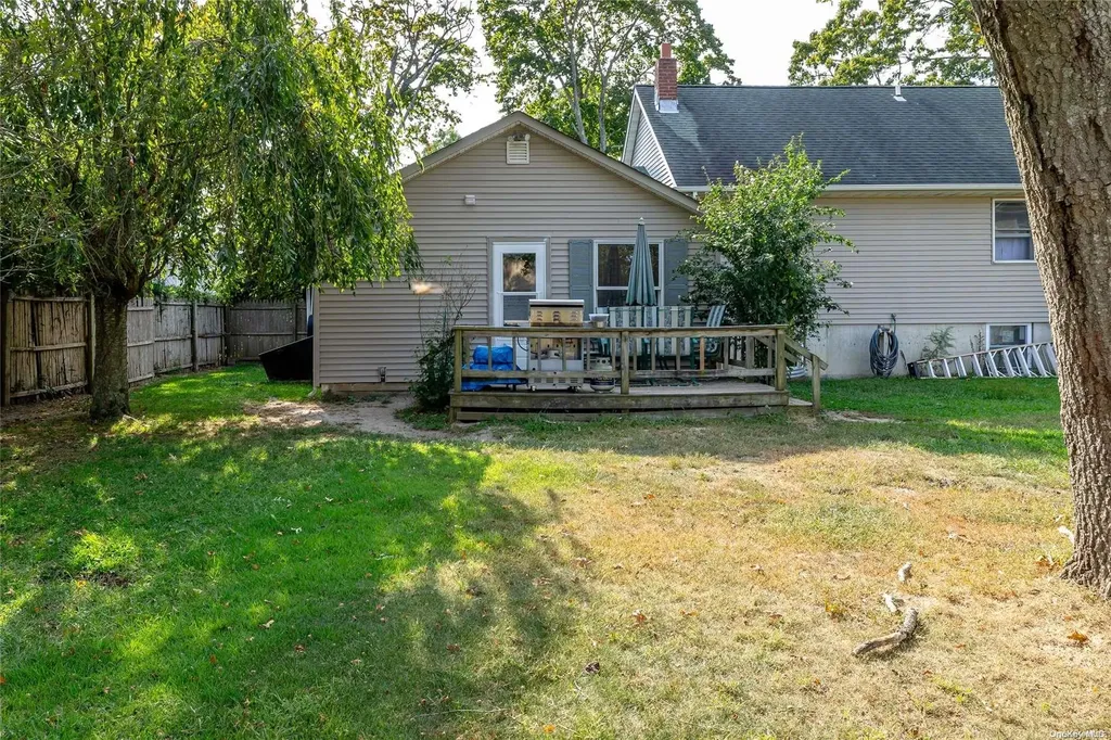183 Beaver Drive Mastic Beach NY 11951